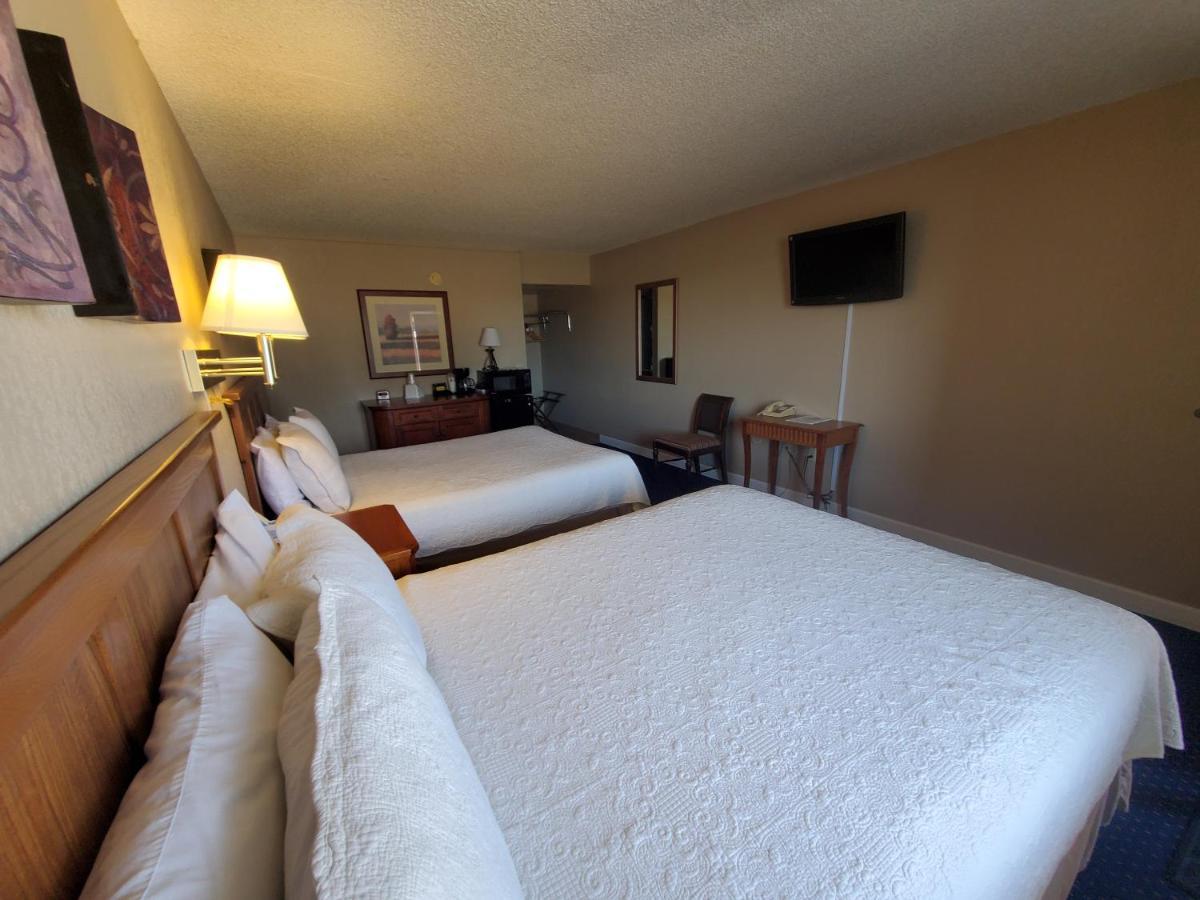 Kansas Country Inn Oakley Екстер'єр фото