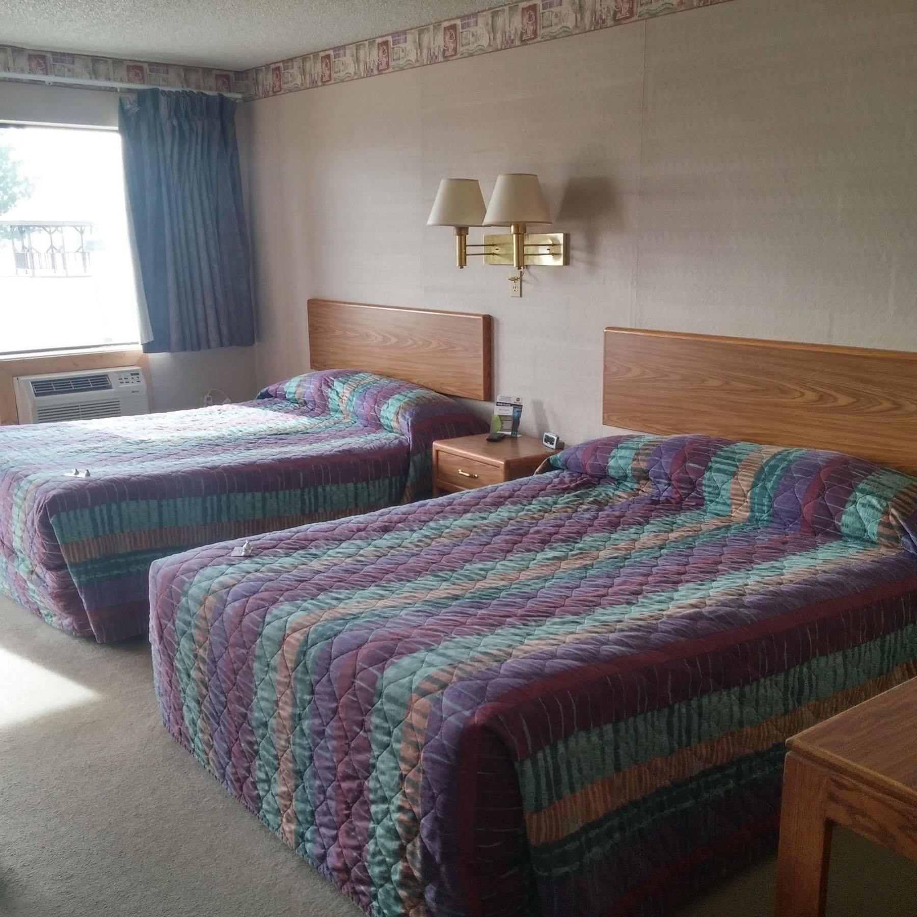 Kansas Country Inn Oakley Екстер'єр фото