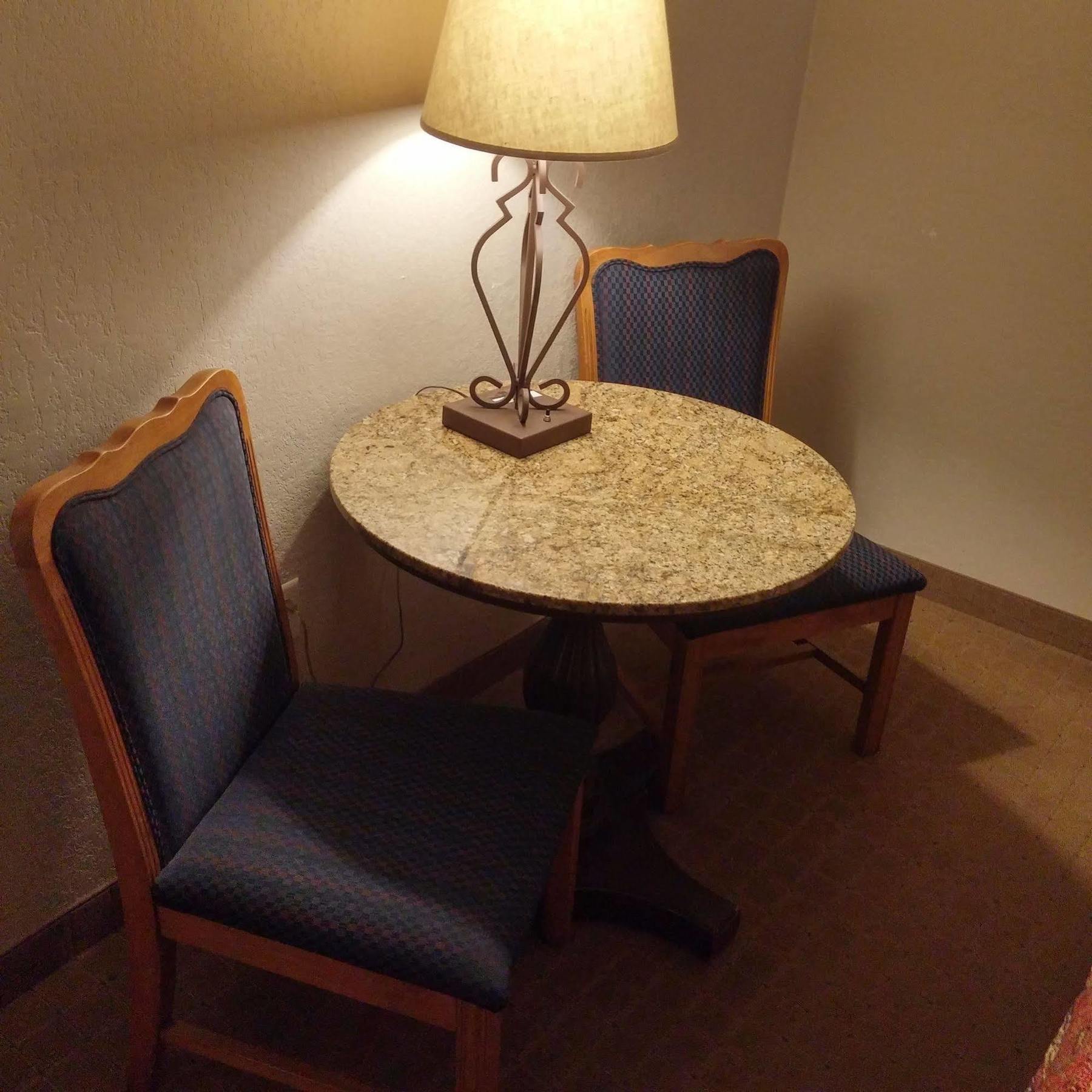 Kansas Country Inn Oakley Екстер'єр фото